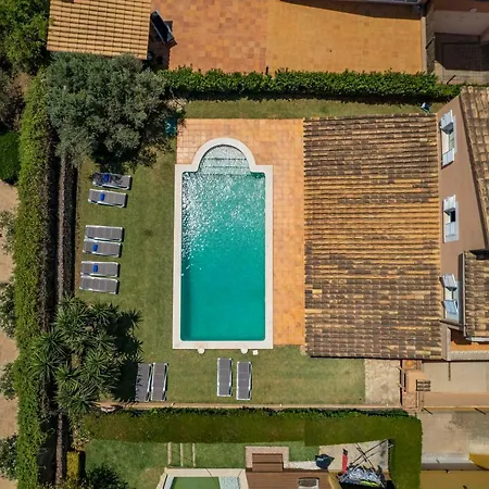 Joana Barcares For 10 With Swimming Pool *
