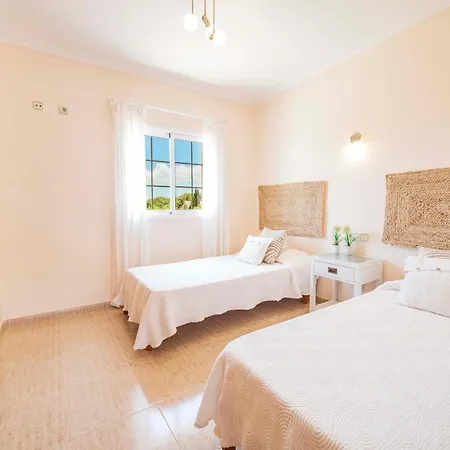 Joana Barcares For 10 With Swimming Pool Villa Alcudia (Mallorca)